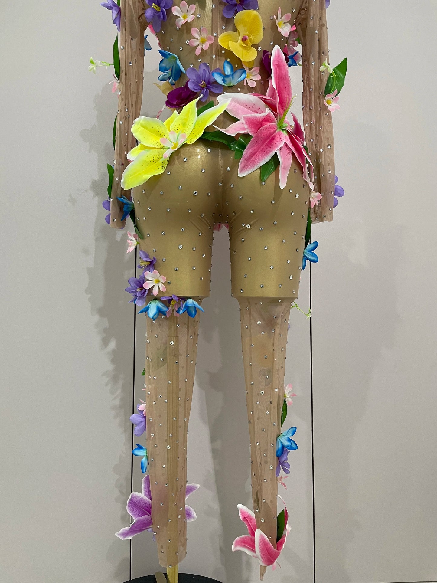 2025Sparkly Rhinestones 3D Flower Nude Mesh Transparent Jumpsut Women Evening Party Birthday Nightclub Performance Stage Costume