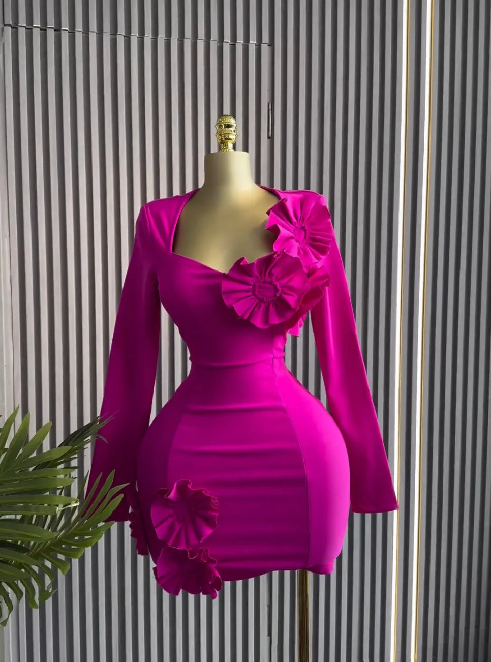 CM.YAYA Women Strapless Mult 3D Flower Long Sleeve Bodycon Mini Dress Sexy Birthday Evening Night Party Club Vestidos Dresses