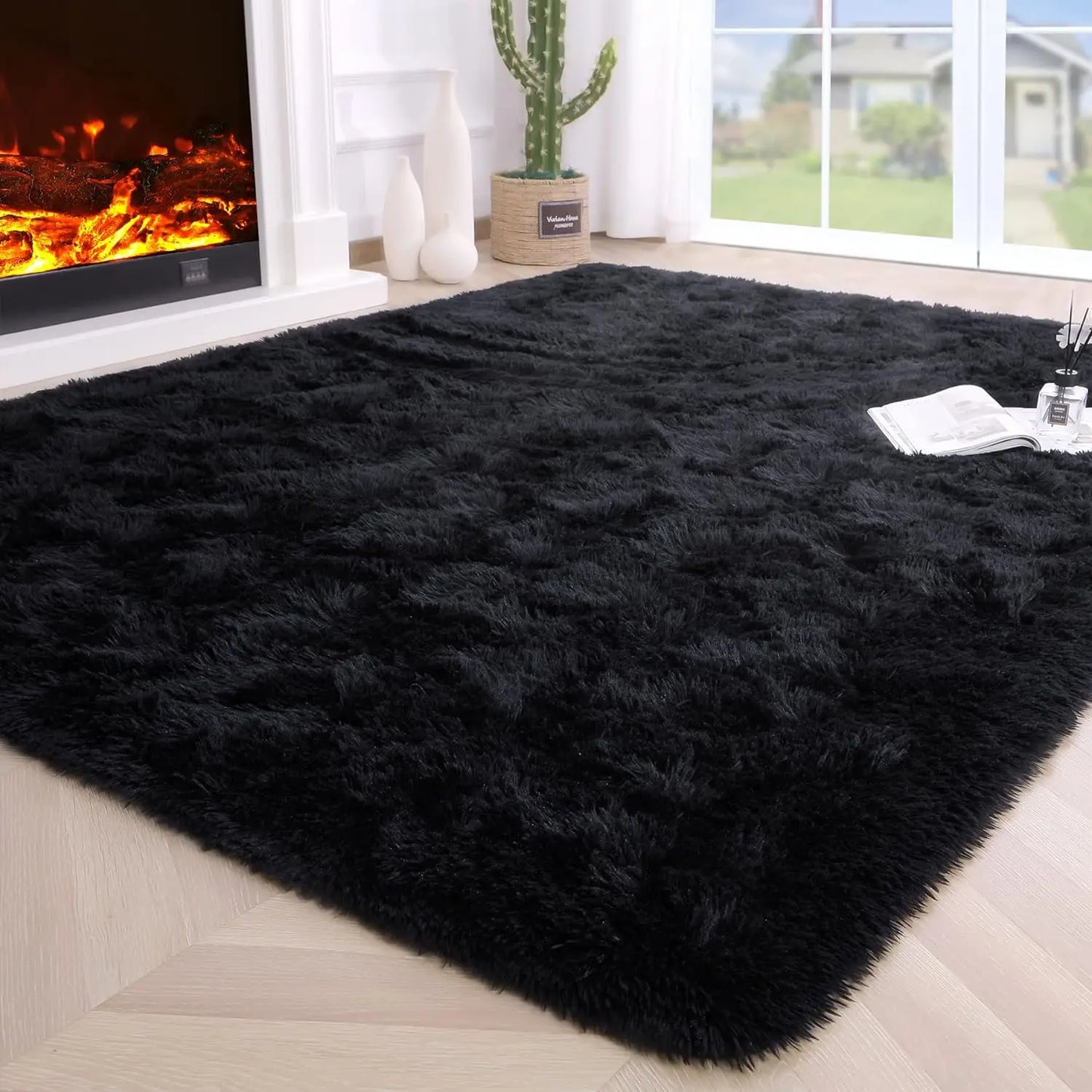 Fluffy Bedroom Rug Carpet Shaggy Fuzzy Rugs for Bedroom Thick Black Area Rugs for Living Room Rugs  for Girls Boys