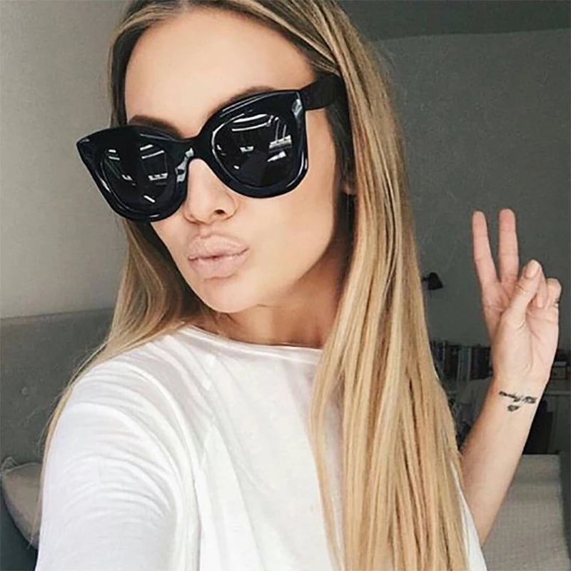 RUOBO Brand Designer Small Rectangle Pythons Grain Sunglasses For Women's Retro Lady Fashion Outdoor Sun Glasses Oculos De Sol
