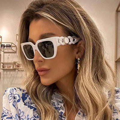 Luxury Brand Ladies Sunglasses Fashion Designer Square White Sun Glasses Women Vintage Trendy Oversized Shades Female Eyewear