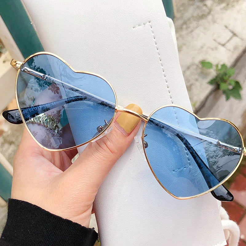 RUOBO Love Heart Shaped Polarized Sunglasses Women Men Sweet Design Eyewear Party Sun Glasses Outdoor Goggle UV400 Oculos De Sol