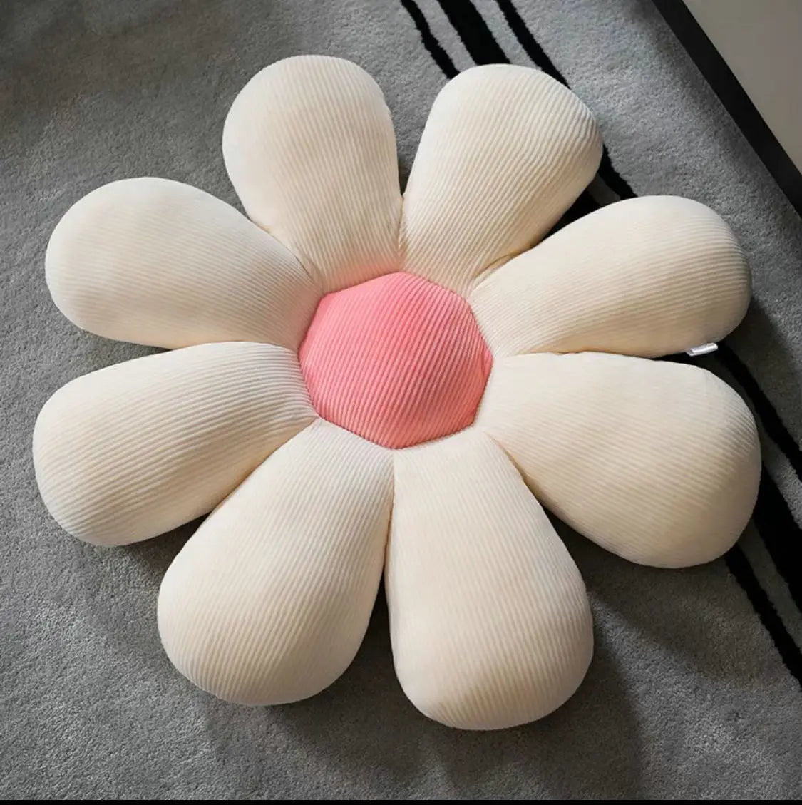 Stuffed Six Petal Flower Cushion Girly Room Decor Sunflower Pillow Bay Window Pink Flower Setting for Kids Bedroom Seat Pillow