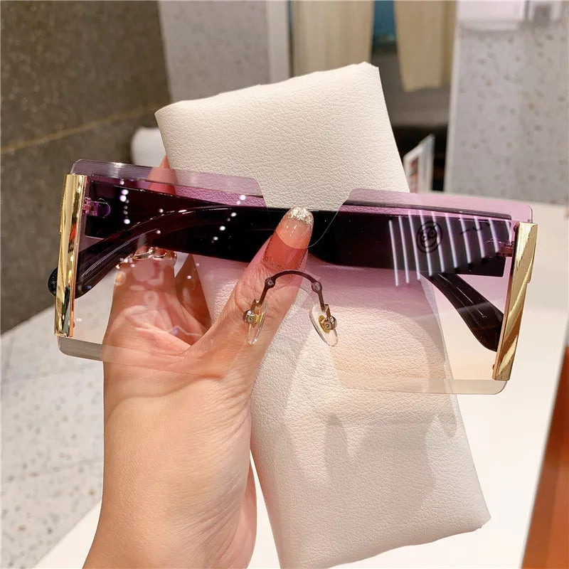 2023 Fashion New Women Oversized Rimless Sun Glasses Vintage Gradient Tea Cool Sunglasses Ladies Uitravioler-proof