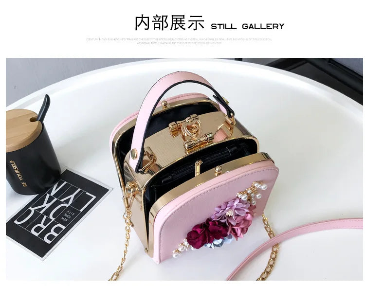 2024 Metal Clip Small Square Bag New Fashion Dinner Flower Shoulder Diagonal Handbag Bags  Shoulder Bags 822