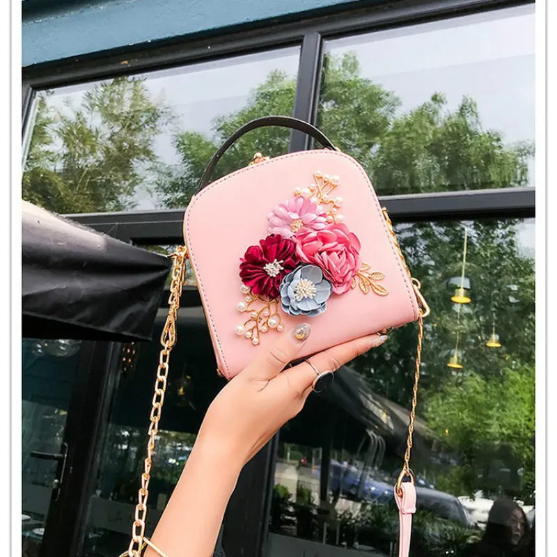 2024 Metal Clip Small Square Bag New Fashion Dinner Flower Shoulder Diagonal Handbag Bags  Shoulder Bags 822