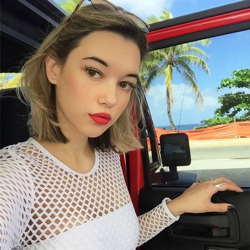Fashion Wind Big Mesh Cut Out Travel One-Piece T-shirt