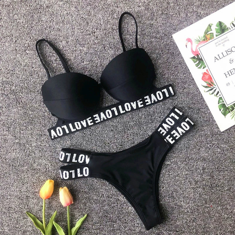 New Sexy Print English Letter Bikini with Steel Bracket Black Sports Separates Swimsuit Three-Point Red