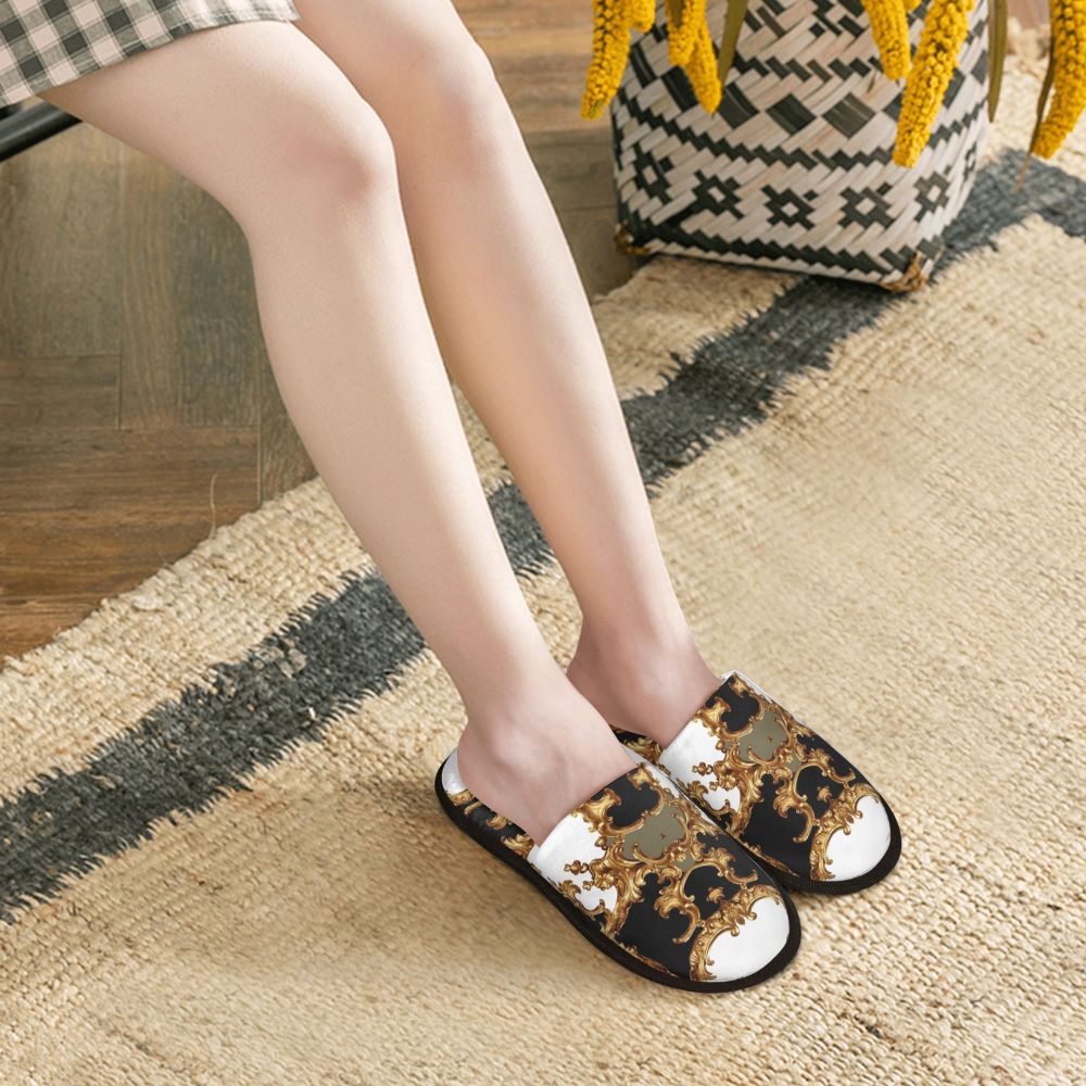 Custom Queen Of Absolutely Everything Gold Baroque Soft Memory Foam House Slippers Women Comfy Warm Anti-skid Sole Slipper