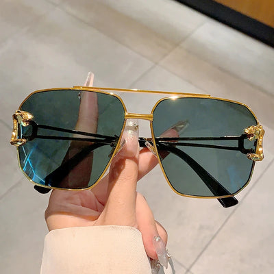 KAMMPT Men Vintage Pilot Trends Sunglasses Fashion Retro Metal Black Shades Women Leopard Decor Gradient Sun Glasses for Beach
