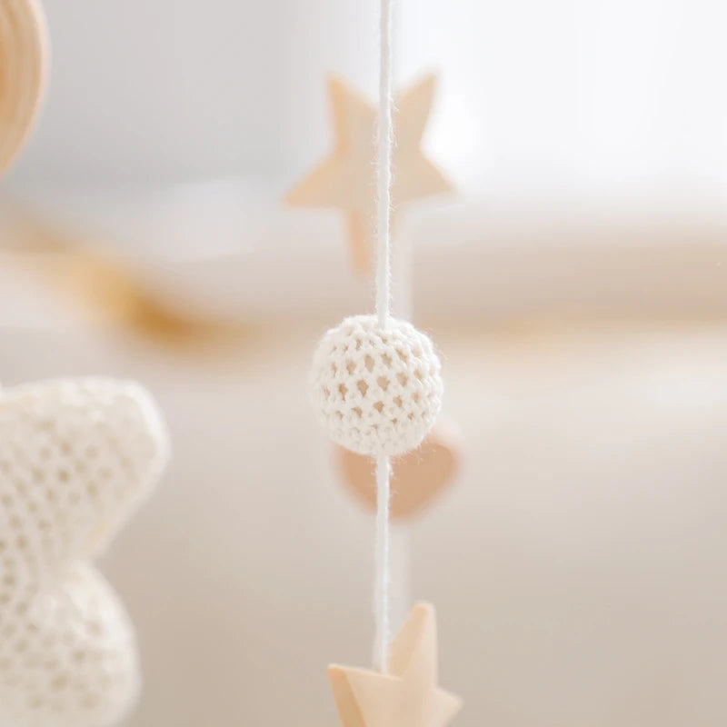 Baby Crib Mobile Bed Bell Rattle Toys Wooden Crochet Stars Pendant Bed Bell Toys Newborn Comfort Crib Bracket Hanging Toys Gifts