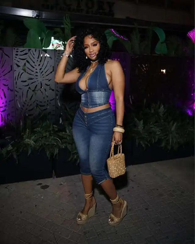 HLJ&GG Blue Fashion Denim Halter Two Piece Sets Women Sleeveless Backless Slim Crop Top And Skinny Jean Pants Outfits Streetwear