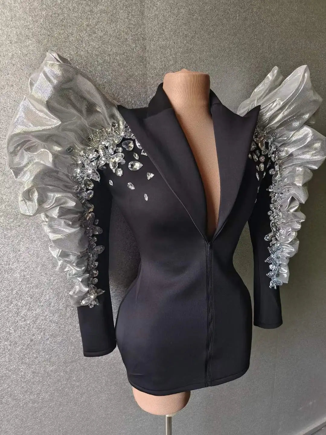 Sparkly Sequins Rhinestones Big Sleeves Black Jacket Sexy Singer Dancer Nightclub Jazz Dance Costume Performance Show Stage Wear
