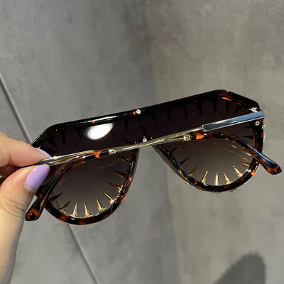 Sunglasses Women Luxury Brand Designer Punk Rhinestones One Piece Sun Glasses Men Hip Hop Shades Eyewear Oculos De Sol