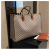 Large-capacity women's bags in Europe and the United States retro shoulder bag classic letters PU commuter handbags women