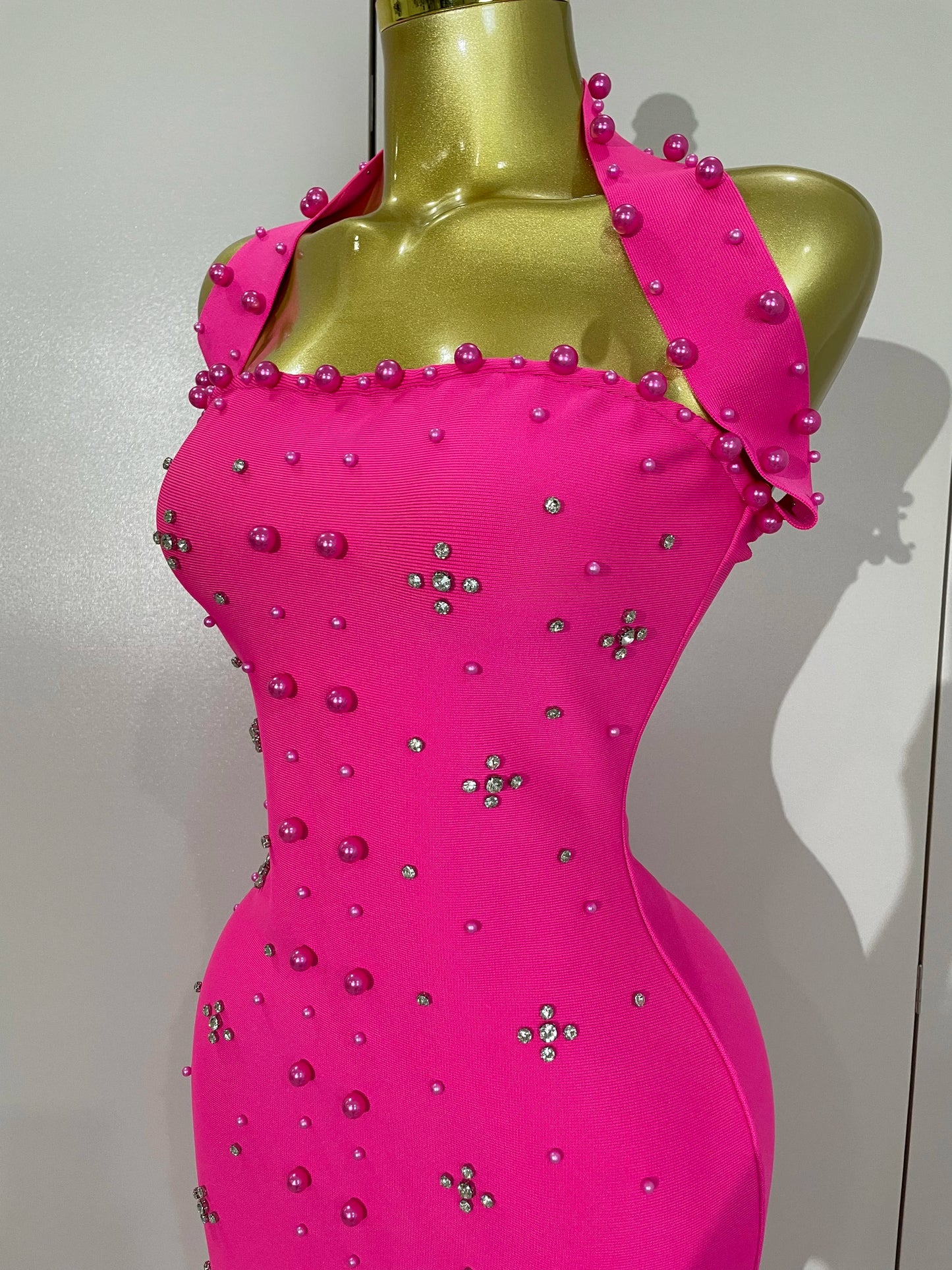 2025 Luxury Shining Diamonds Pearls Sleeveless Bodycon Bandage Long Dress Women Celebrate Evening Party Elegant Birthday Gowns