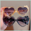 2023 Baby Girls Cute Acrylic Heart Shape Flowers UV400 Sunglasses Children Outdoor Sun Protection Sunglasses Kids Sun Glasses