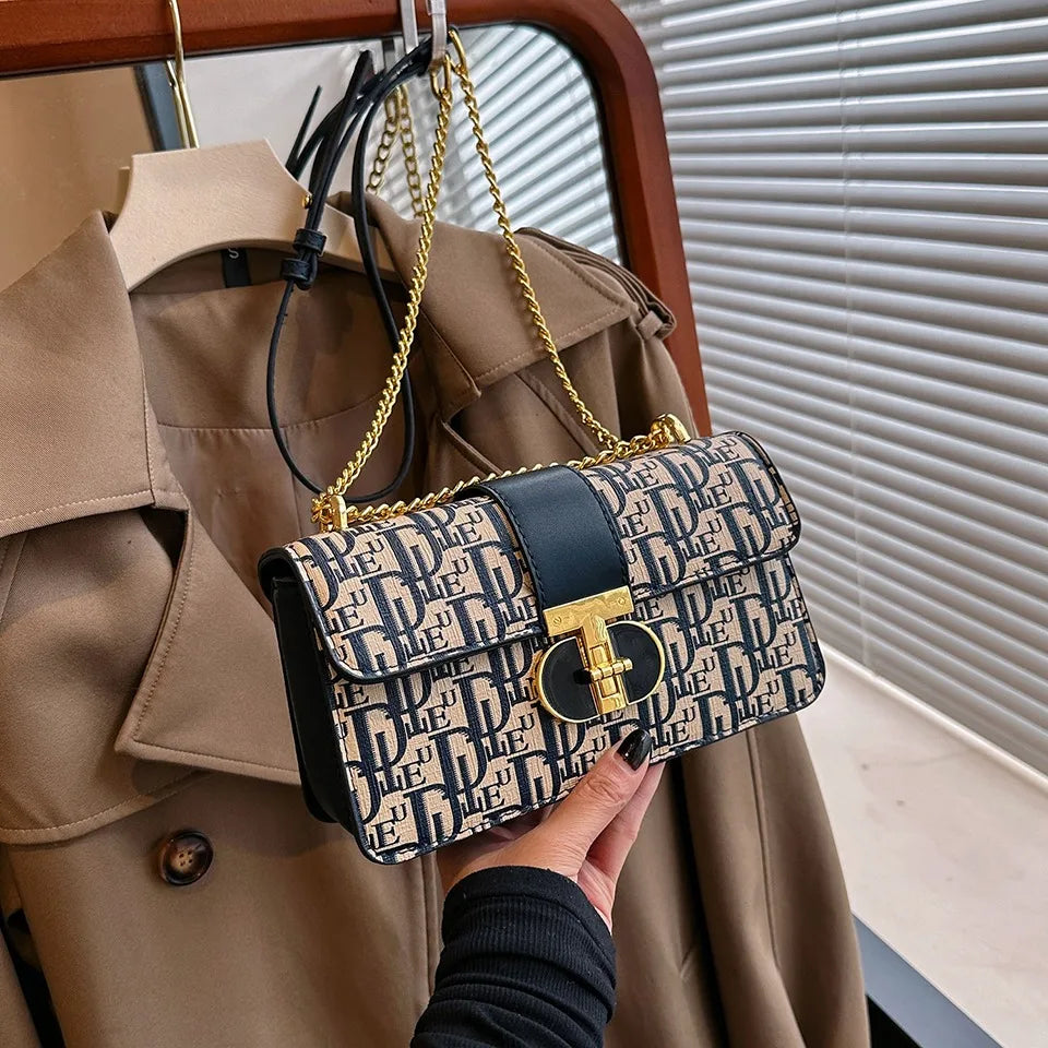 Letter Print Lock Luxury handbags Women Shoulder Bags Designer Crossbody Purses Handbag Chain Strap Clutch Bag 2025 New Small