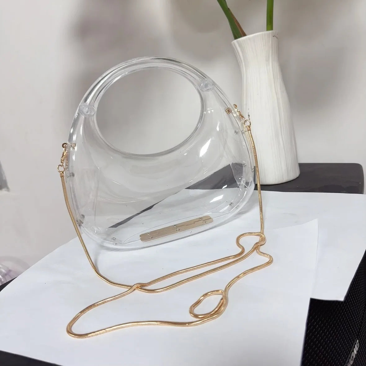 Luxury Designer Evening Clutch Clear Acrylic Women Handbags Fashion Shoulder Bag Half Moon Wedding Purses Party Tote Ladies 2025