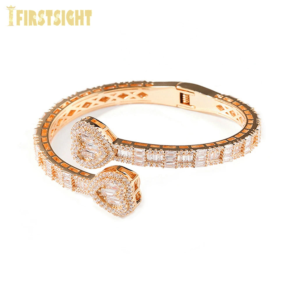 2025 New Iced Out Bling Opened Heart Zircon Charm Bracelet Rectangle AAA CZ Hearts Bangle For Men Women Hiphop Luxury Jewelry