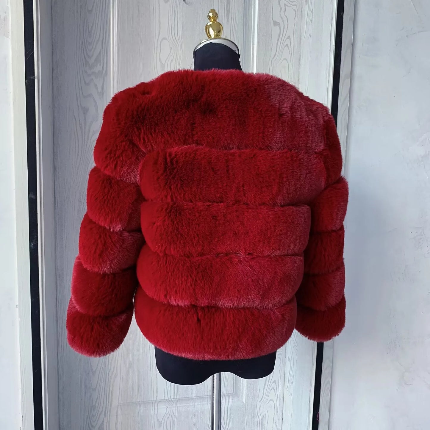 Damenmode Kunstpelzmantel superheiß Herbst Winter Damen kurze Kunstfuchsjacke flauschig hohe Qualität 7XL Damen Pelzmäntel