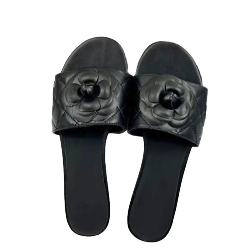 2025 Spring/Summer New Beach Vacation One Word Open Toed Flat Bottom Outerwear Camellia Slippers for Women