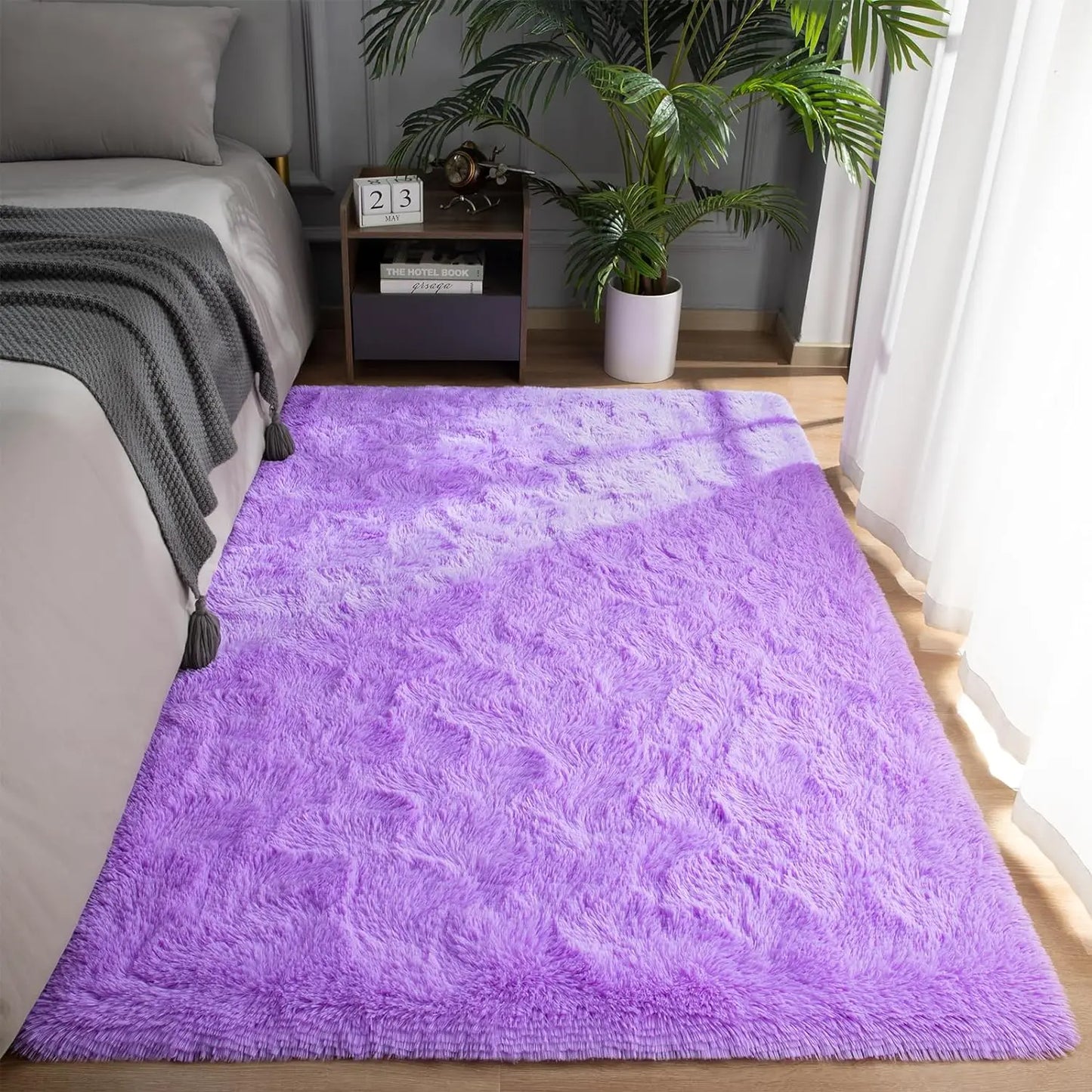 Fluffy Bedroom Rug Carpet Shaggy Fuzzy Rugs for Bedroom Thick Black Area Rugs for Living Room Rugs  for Girls Boys