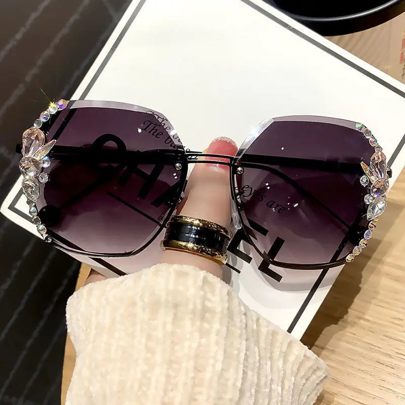 New Borderless Metal Sunglasses Women's Decorative Diamond Sun Glasses Women Luxury Brand Designers Eyewear UV400 Gafas De Sol
