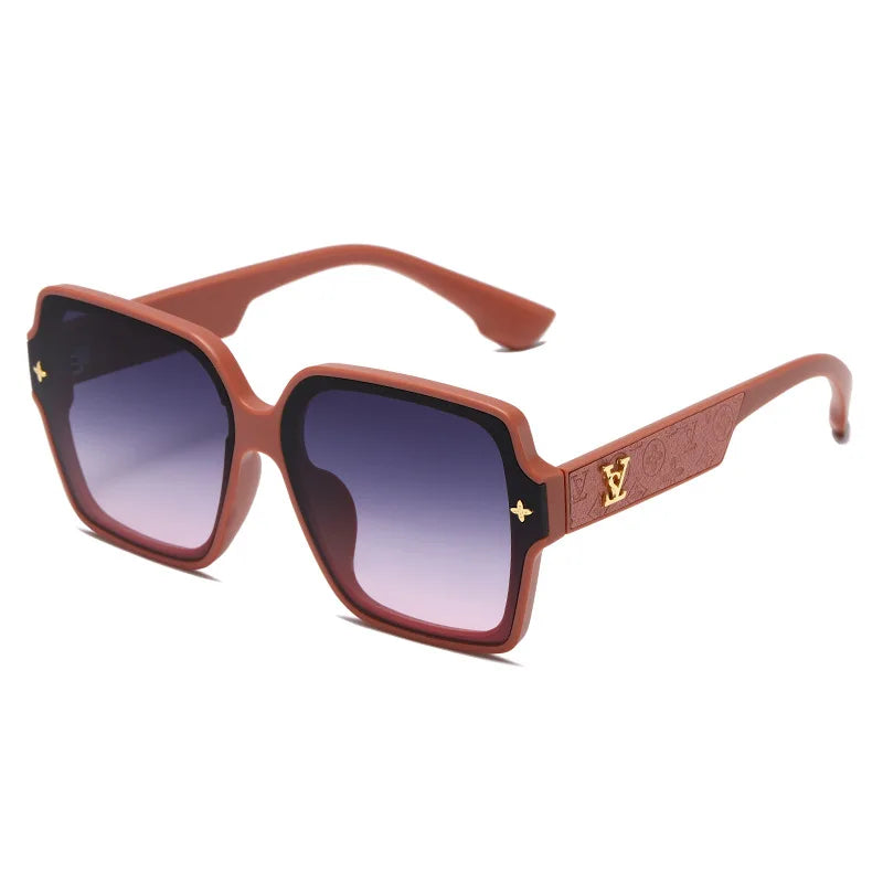 New fashion square frame sunglasses for women luxury sunglasses UV protection large frame all-match glasses(DS-8052-1)
