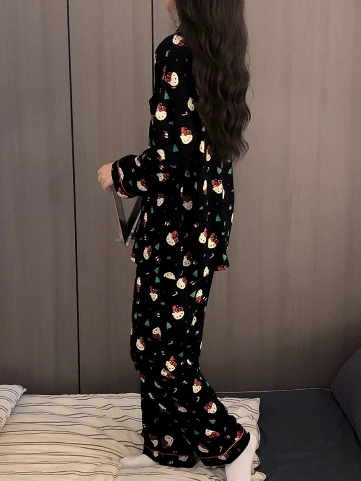 2Pcs/Set Christmas Hello Kitty Pajama Set Anime Cute Woman's Home Wear Cartoon Casual Pajamas Couple Sleep Clothing Loungewear