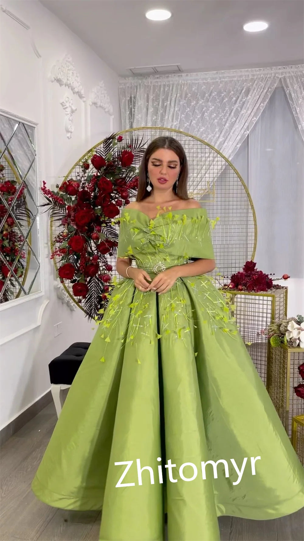 Customized Elegant High Quality Off-the-shoulder Ball Gown Anke Length Evening Dresses Formal Ocassion  S black girl