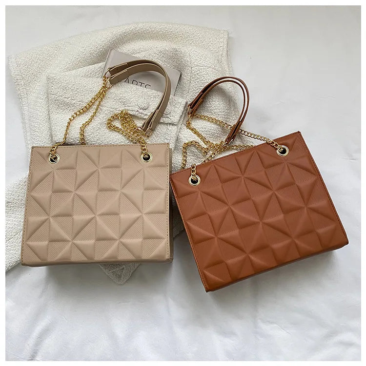 Ladies Fashion Large Capacity Chain Bag Retro Square Tote Bag Diamond Texture Shoulder Crossbody Daily Hundred Underarm Handbag