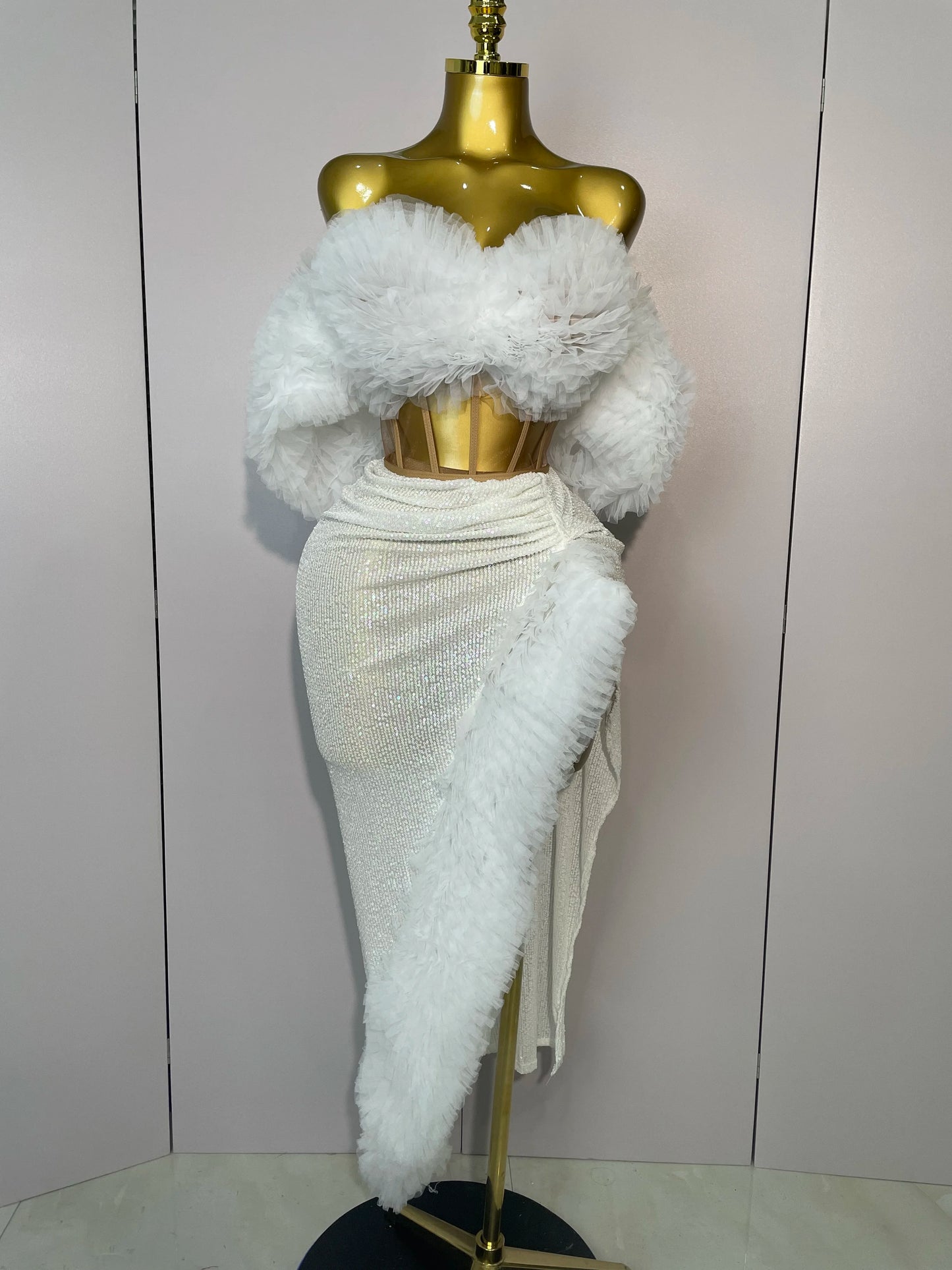 2025 Women White Sequins Top Short Skirt Two Pieces Set Sexy Celebrate Evening Prom Birthday Dress Nightclub Stage Outfit