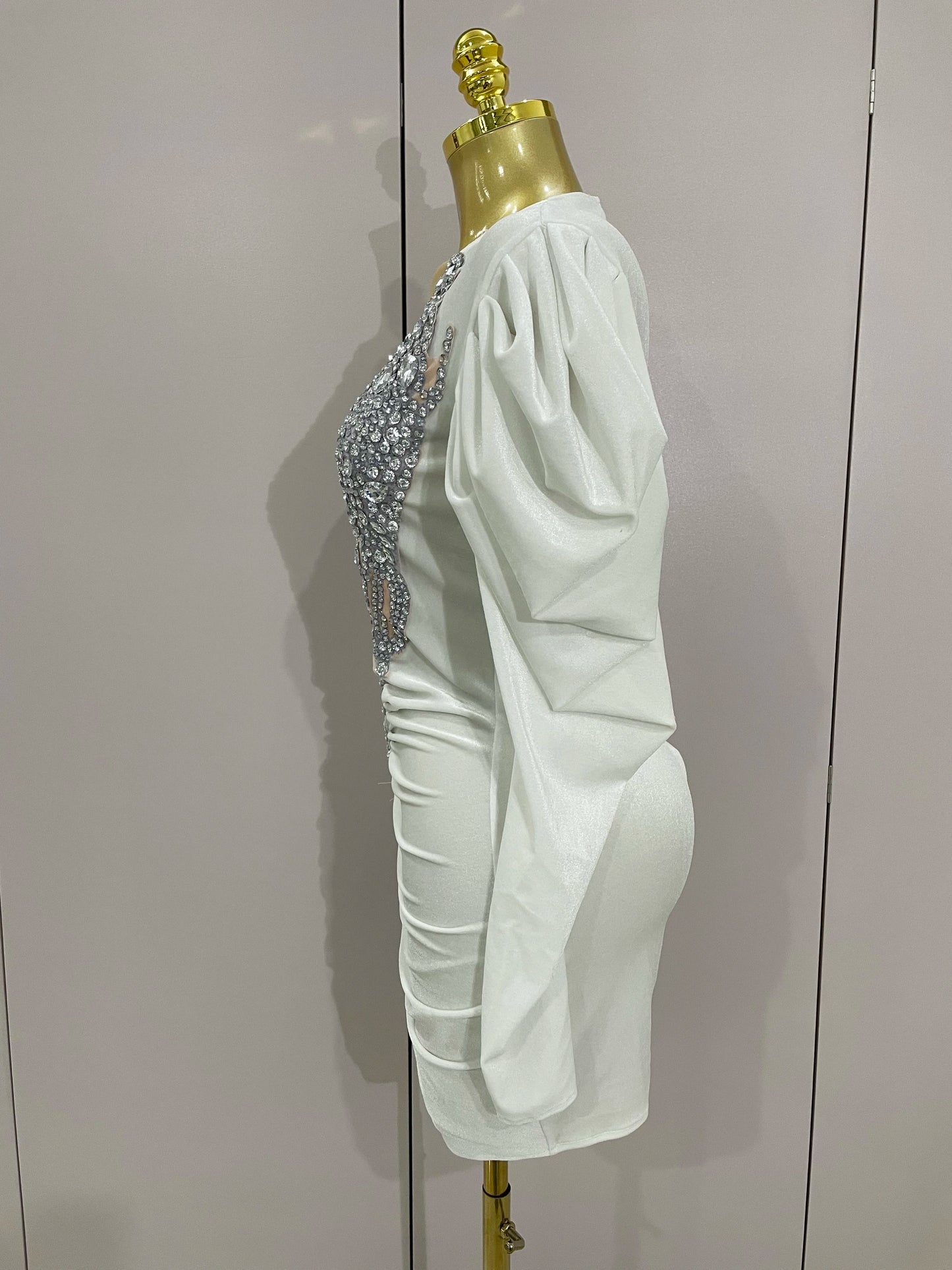 Luxury Sparkly Crystals Sexy Mesh White Velvet Short Dress 2025 Women Elegant Evening Prom Birthday Party Dresses Stage Costume