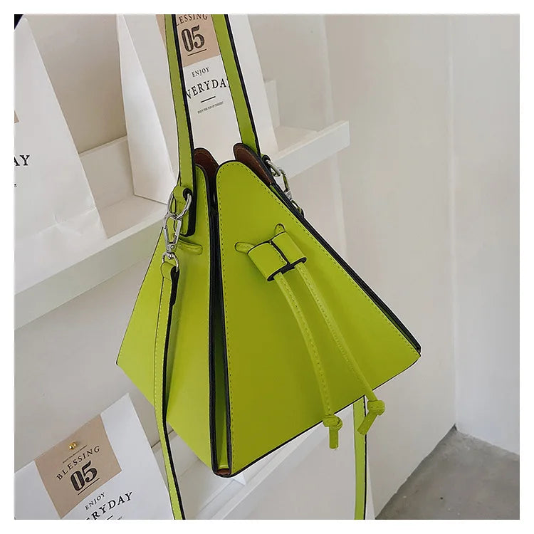 Fashion Ladies Shoulder Bags Handbag Sense of luxury Women Bags High quality Leather Crossbody Bag Designer Female Triangle Bags