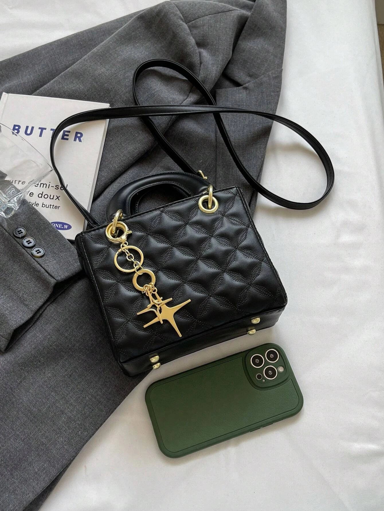 Quilted Pattern Solid Color Pu Handbag With Pendant Decoration, Versatile Noble Women's Crossbody Bag, Fashionable Handbag