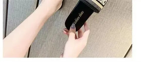 2024 Letter Slippers Fashion Flat Woman Single Shoes Casual Shoes Female Outer Wear Letter Sandals Women's Shoes Flat