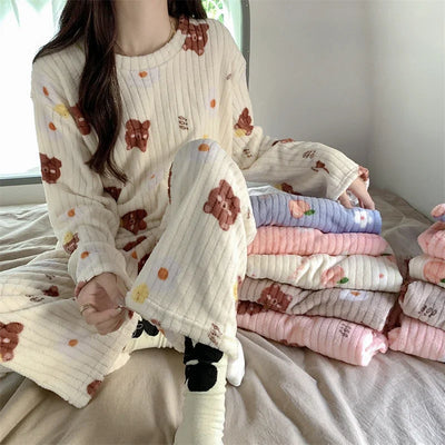 Coral Fleece Women Pajama Set Warm Winter Sleepwear Cozy Loungewear Bear Peach Print Nightwear Christmas Gift for Girls