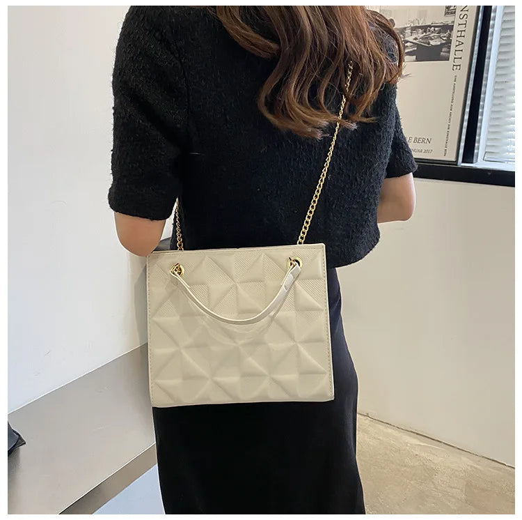 Ladies Fashion Large Capacity Chain Bag Retro Square Tote Bag Diamond Texture Shoulder Crossbody Daily Hundred Underarm Handbag