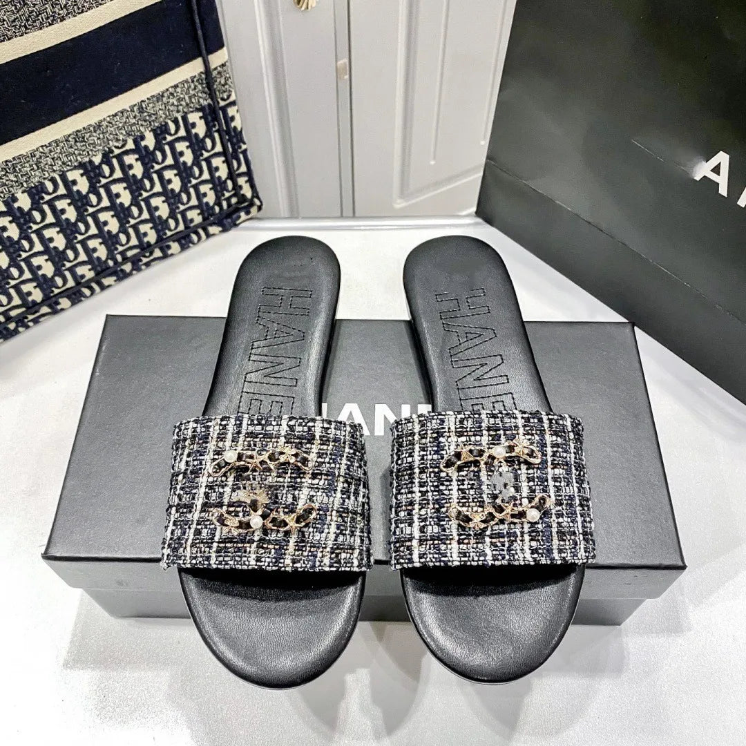 High quality 2025 spring new high-end leather flat slippers with versatile and casual design, high-end temperament, elegant and
