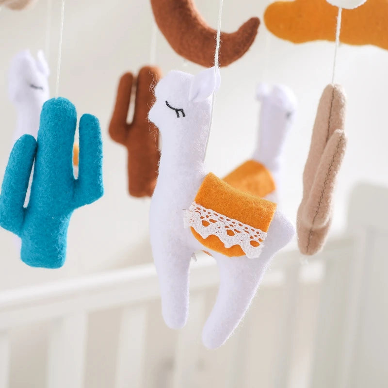 Baby Crib Mobile Rattle Toy 0-12Months Infant Soft Felt Teddy Velvet Pink Bear Bed Bell Hanging Toy Holder Bracket Crib Girl Toy