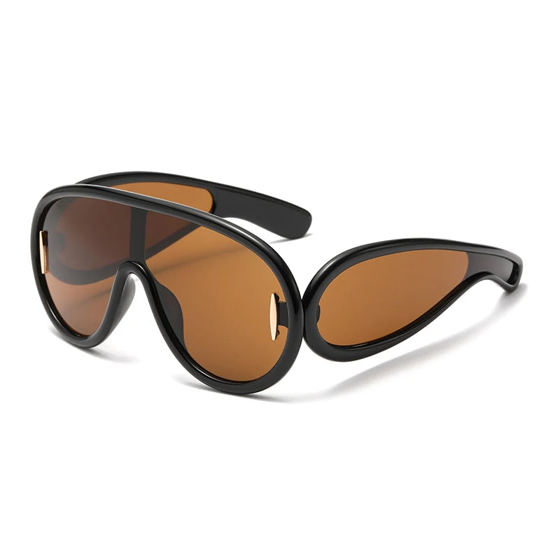 New Fashion Personality Hip Hop Cool Cyberpunk Sunglasses with Large Frame UV400 Anti UV Eyeglasses Oculos De Sol Feminino