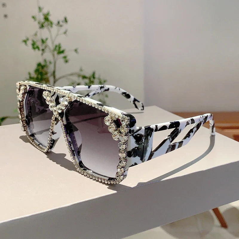 KAMMPT Rhinestone Shine Brand Design Sunglasses Fashion Women Grey Sun Glasses Trendy Decoration Sun Shades for Party Driving