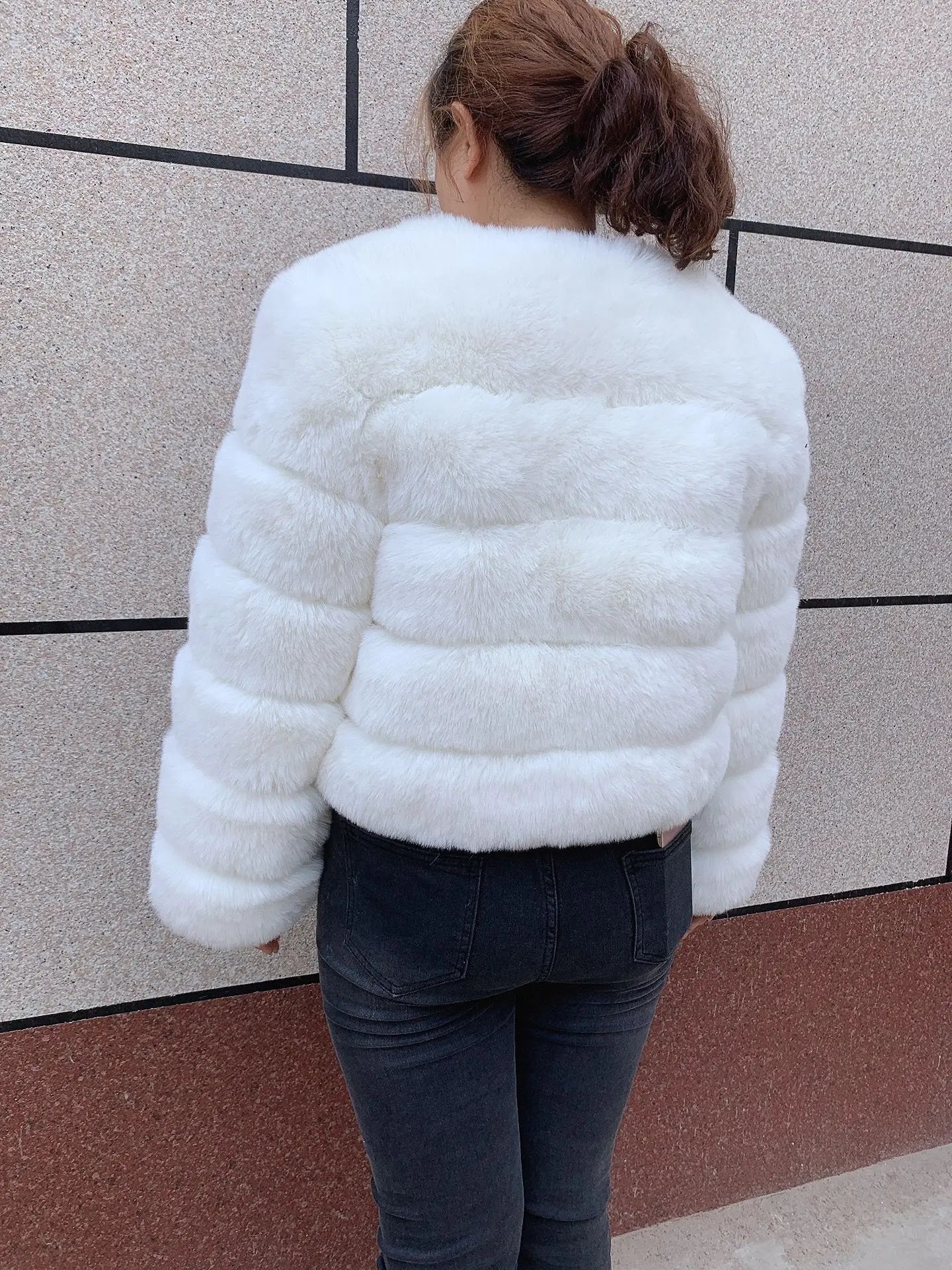 Damenmode Kunstpelzmantel superheiß Herbst Winter Damen kurze Kunstfuchsjacke flauschig hohe Qualität 7XL Damen Pelzmäntel