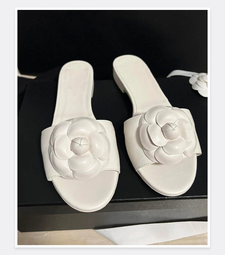 2025 Spring/Summer New Beach Vacation One Word Open Toed Flat Bottom Outerwear Camellia Slippers for Women