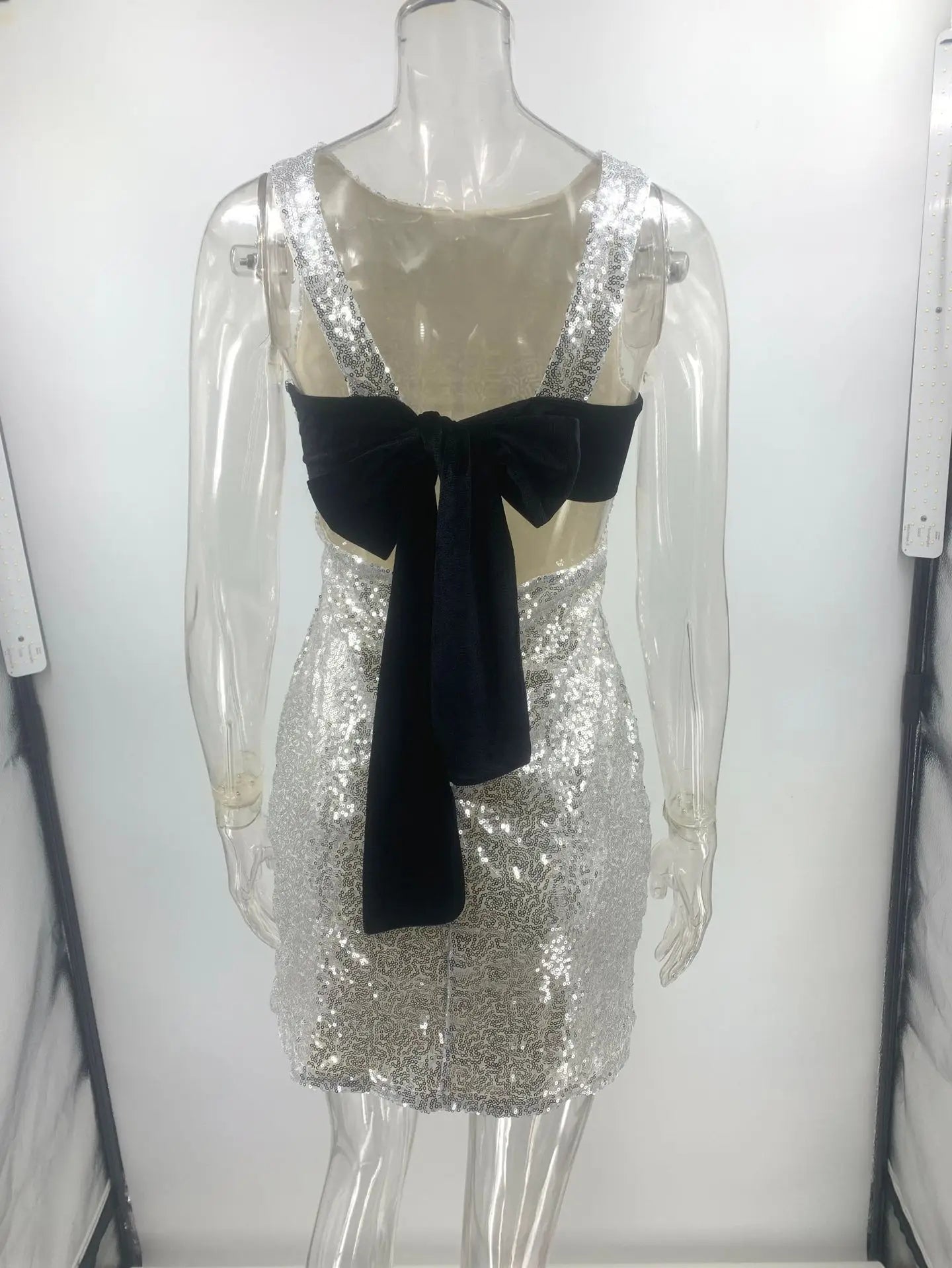 Backless Bow Sparkly Sequin Shiny Dress Women Sleeveless Evening Party Silver Dresses Cocktail Prom Gala ﻿Glitter Gowns New In