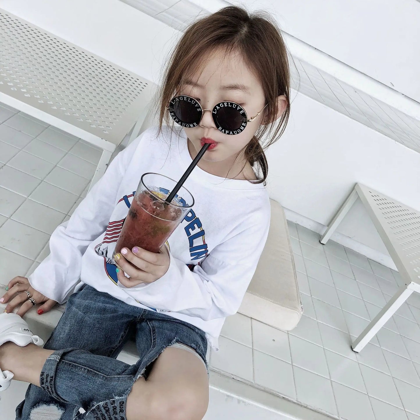 New Fashion Round Glasses Children Sunglasses Classic Cute Girls Kids Sun Glasses UV400 Protection Eyewear Baby De Sol Gafas