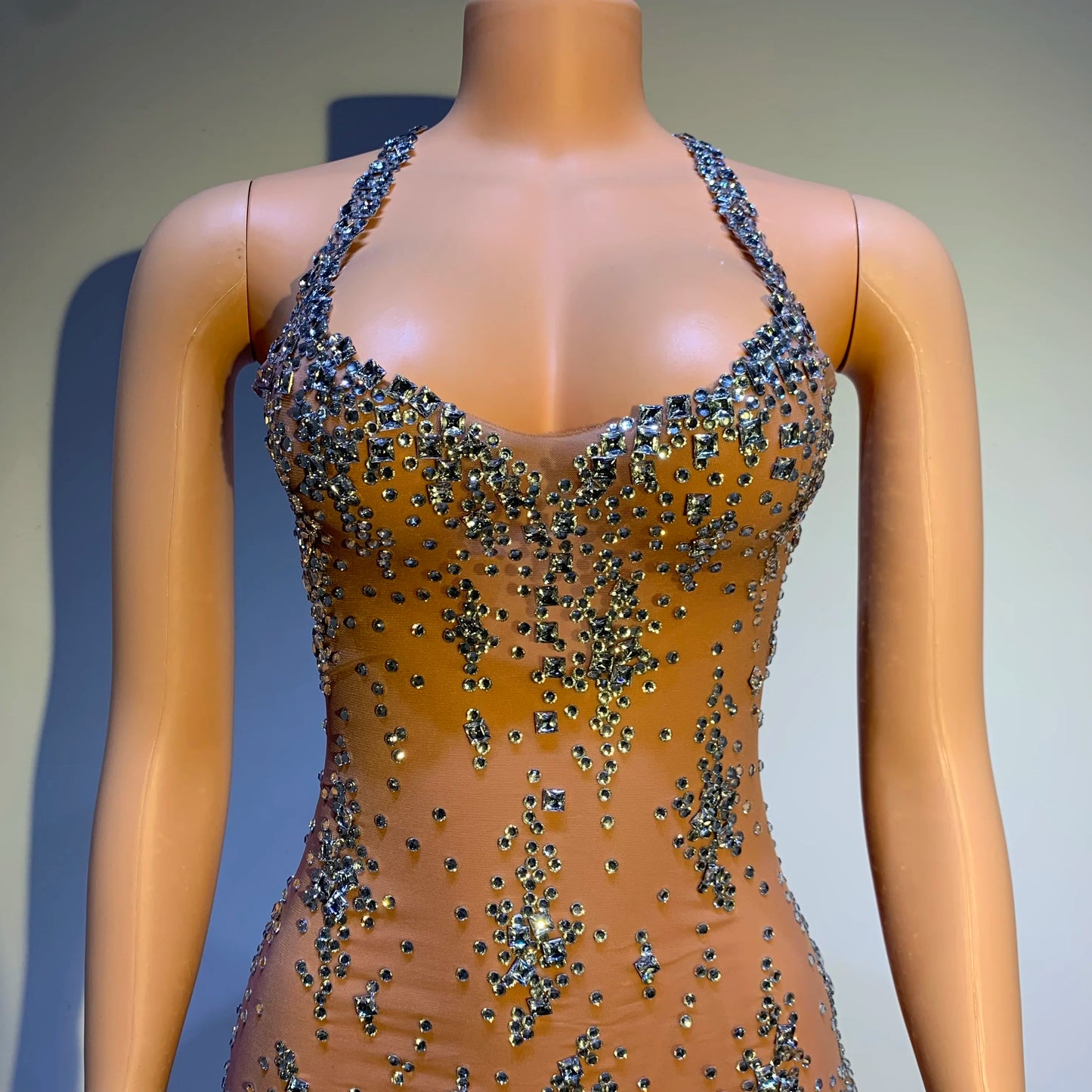 Sparkly Rhinestone V Neck Stretch Mesh Sexy See Through Dress Women 2024 Designer Party Celebrate Performance Costume Stage Wear