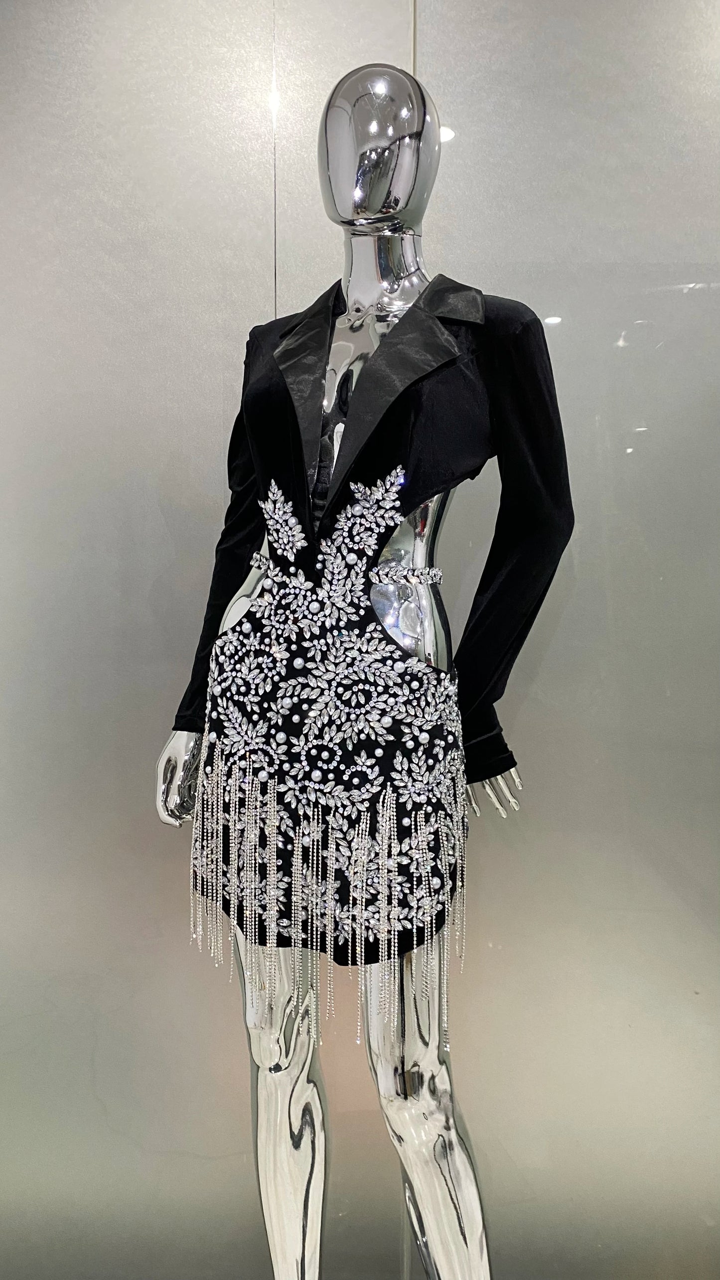 2024 Luxury Diamonds Tassel Sexy hollow Out Notched Black Mini Dress Woman Evening Party Vestido Celebrate Club Party Outfit