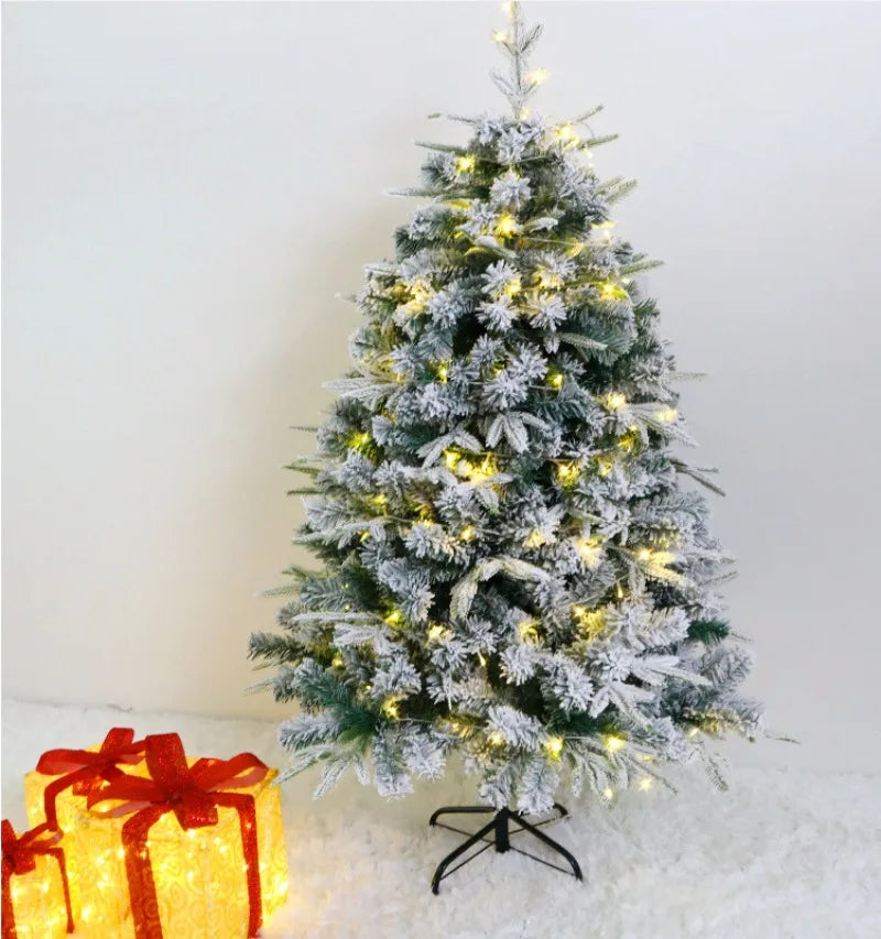 Artificial Christmas Tree PE+PVC Material Snow Spray Fusing Christmas Tree 120cm to 210cm Family Christmas Atmosphere Decoration